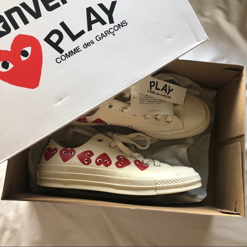 Comme Des Garçons Play Converse